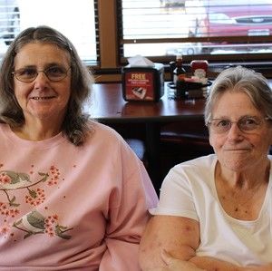 Meet your Posher, Opal